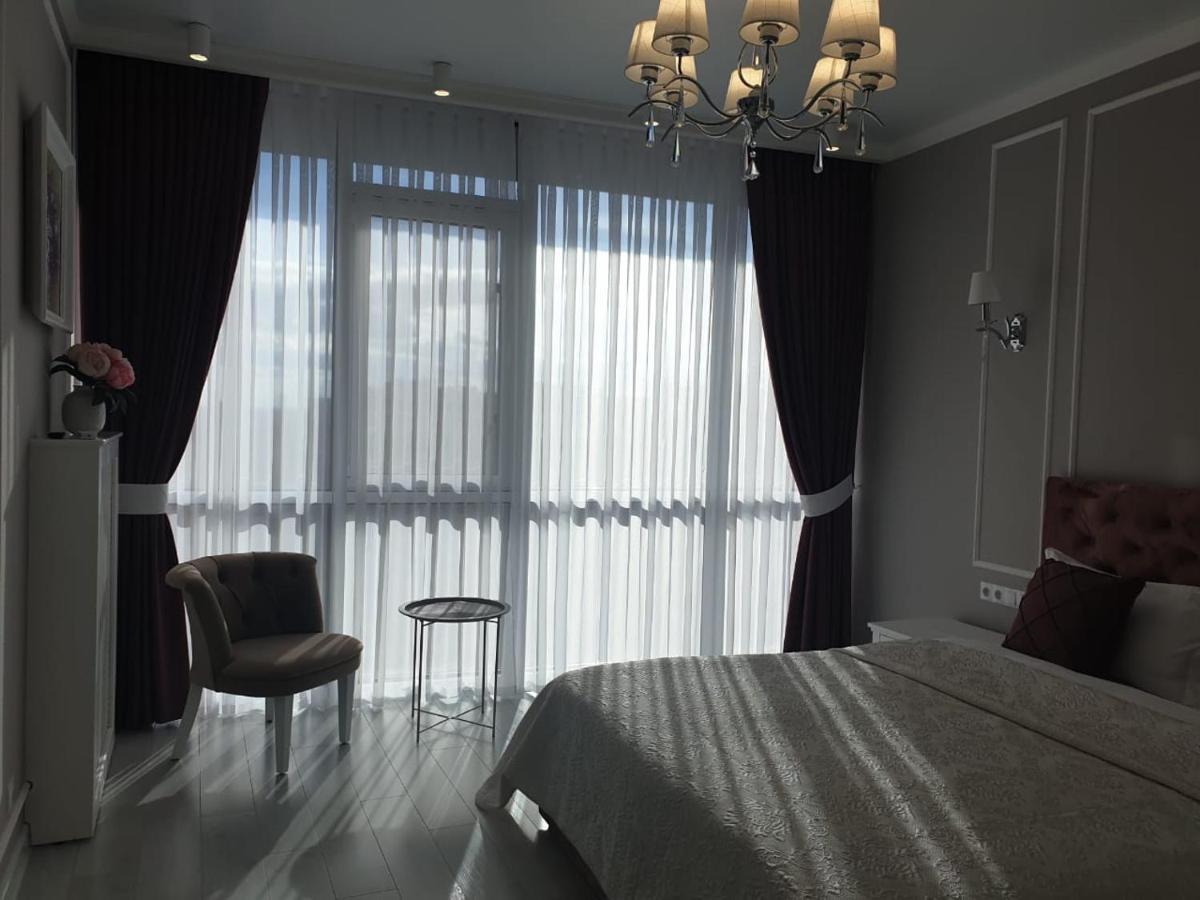 Sunny Apartments Near The Sea On Genuezskaya Odessa Extérieur photo